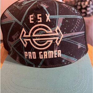 ESX  Pro Gamer 360 SnapBack Hat